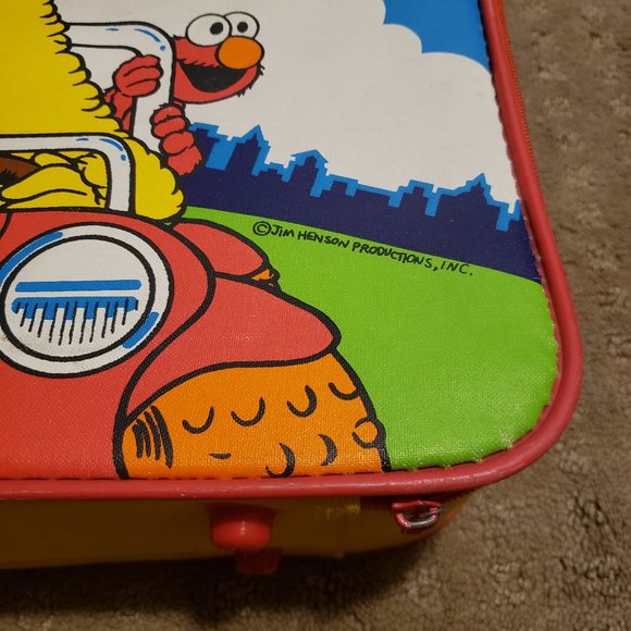 ERO Industries Sesame Street Full Zip Luggage Suitcase Multi-color OS Pre-owned - Picture 9 of 14